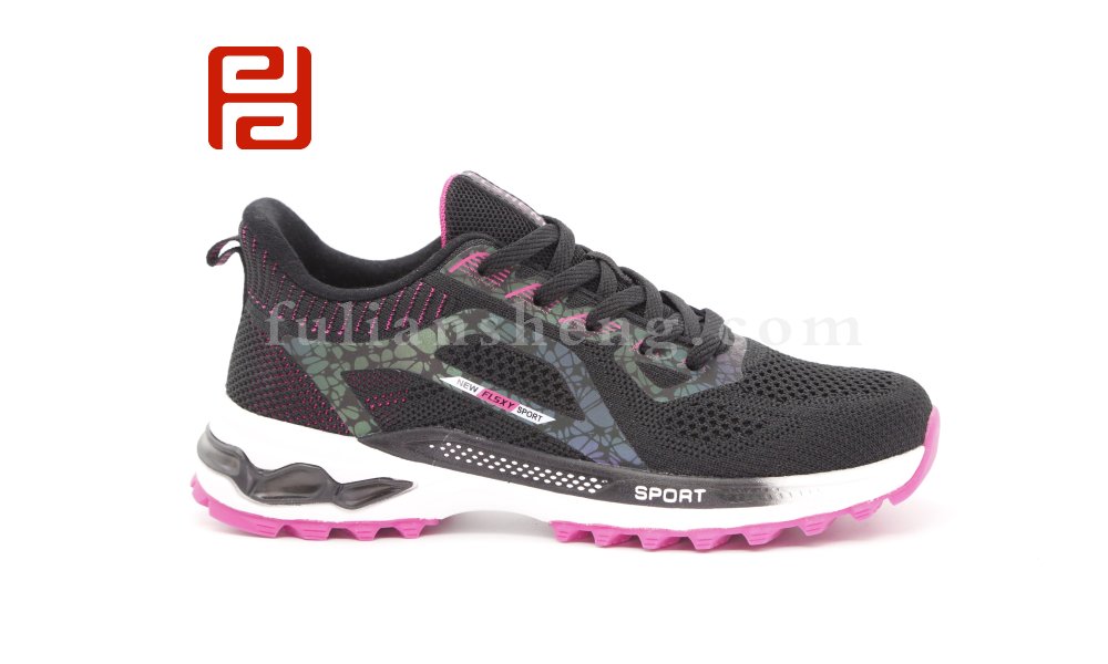 棉麻舒適透氣運(yùn)動(dòng)輕便旅行戶外鞋防滑女鞋中年鞋圖片