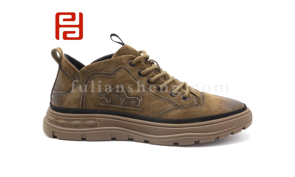 福連升秋季新款英倫商務休閑板鞋真皮橡膠防滑休閑男鞋圖片