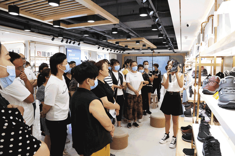 《臻彩冬韻 舒享棉麻》福連升2021冬季新品訂貨會圓滿成功!(圖2) 640