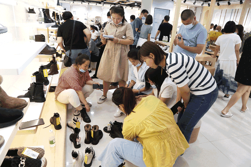 《臻彩冬韻 舒享棉麻》福連升2021冬季新品訂貨會圓滿成功!(圖6) 640 (3)