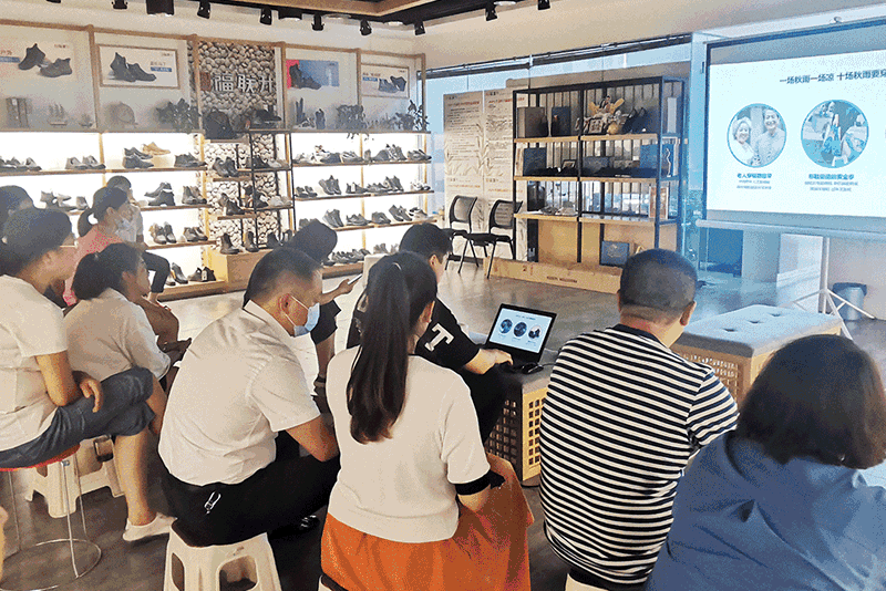 《臻彩冬韻 舒享棉麻》福連升2021冬季新品訂貨會圓滿成功!(圖11) 640 (8)