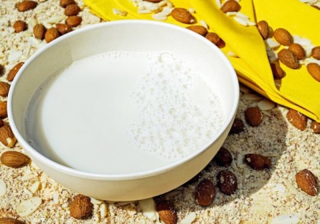 日攝入量需1200毫克？細(xì)數(shù)中老年人補(bǔ)鈣的食物有哪些？