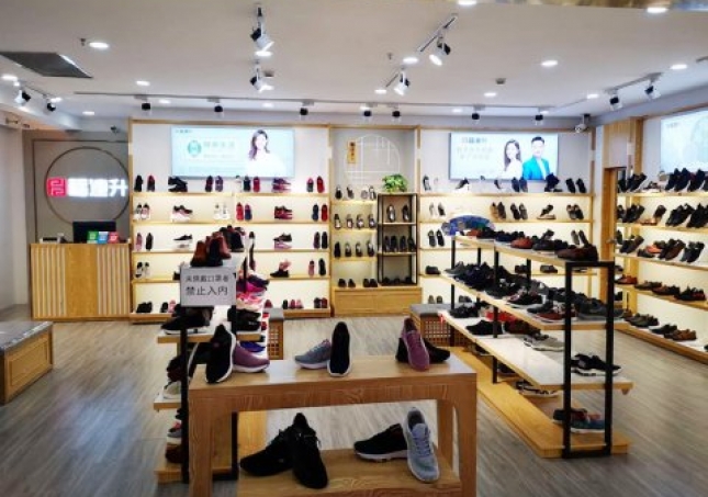 賀：內(nèi)蒙古赤峰市松山區(qū)福連升北京布鞋華聯(lián)店重裝開(kāi)業(yè)！