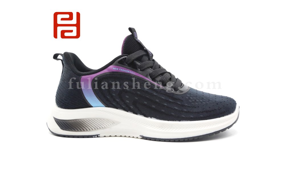 春季透氣休閑運(yùn)動鞋時(shí)尚運(yùn)動女鞋冰絲紗架軟底鞋子